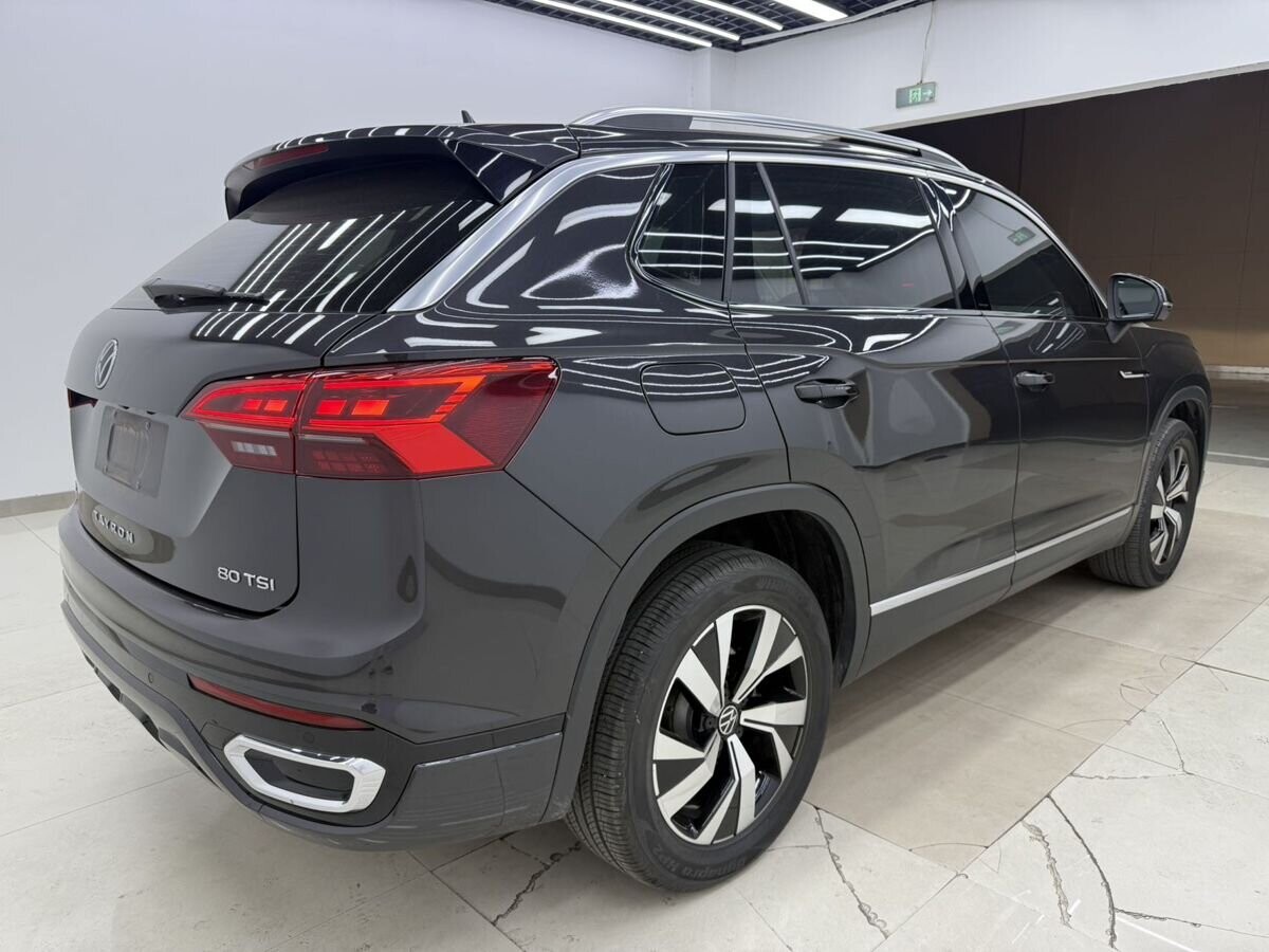 Volkswagen Tayron 2022 - фото автомобиля