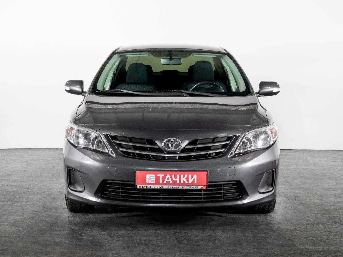 Toyota Corolla 2011 - фото автомобиля