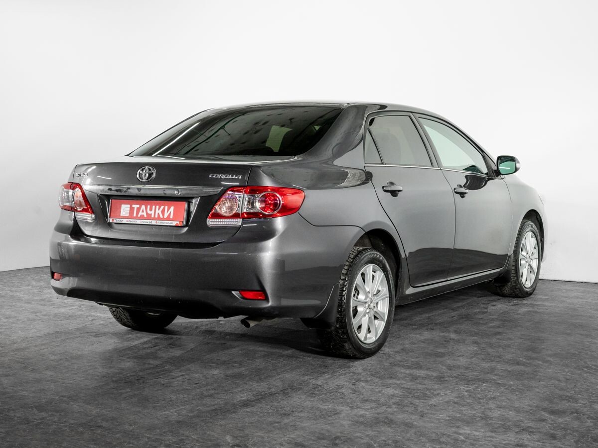 Toyota Corolla 2011 - фото автомобиля