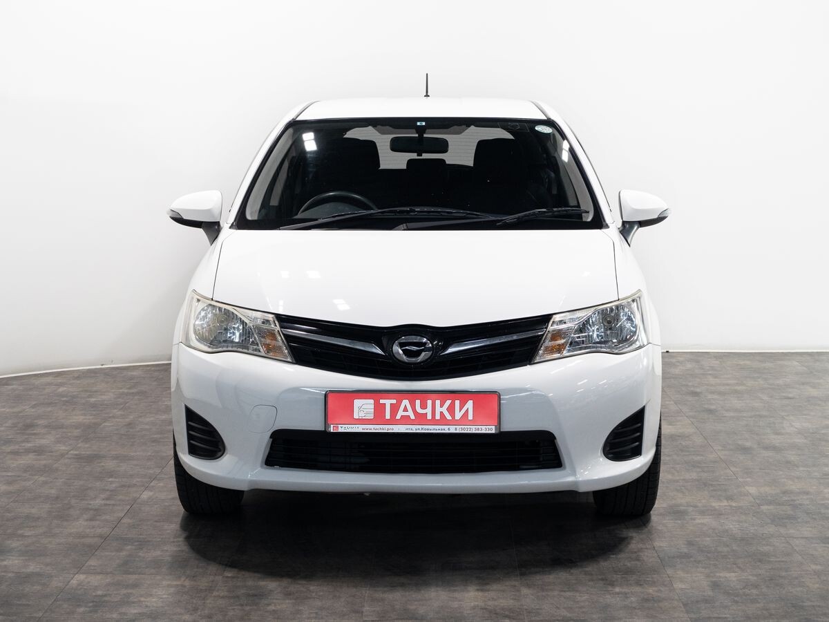 Toyota Corolla Fielder 2012 - фото автомобиля