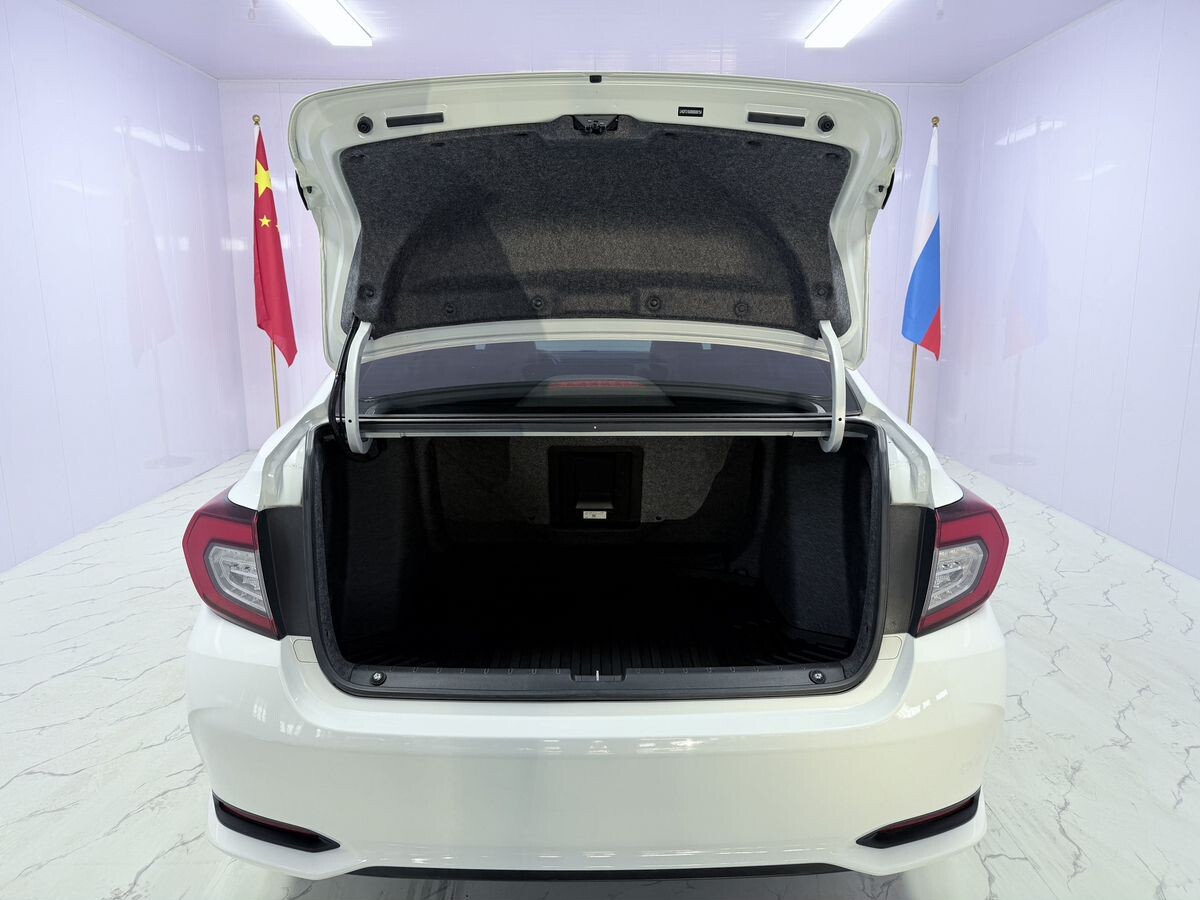 Honda Crider 2022 - фото автомобиля