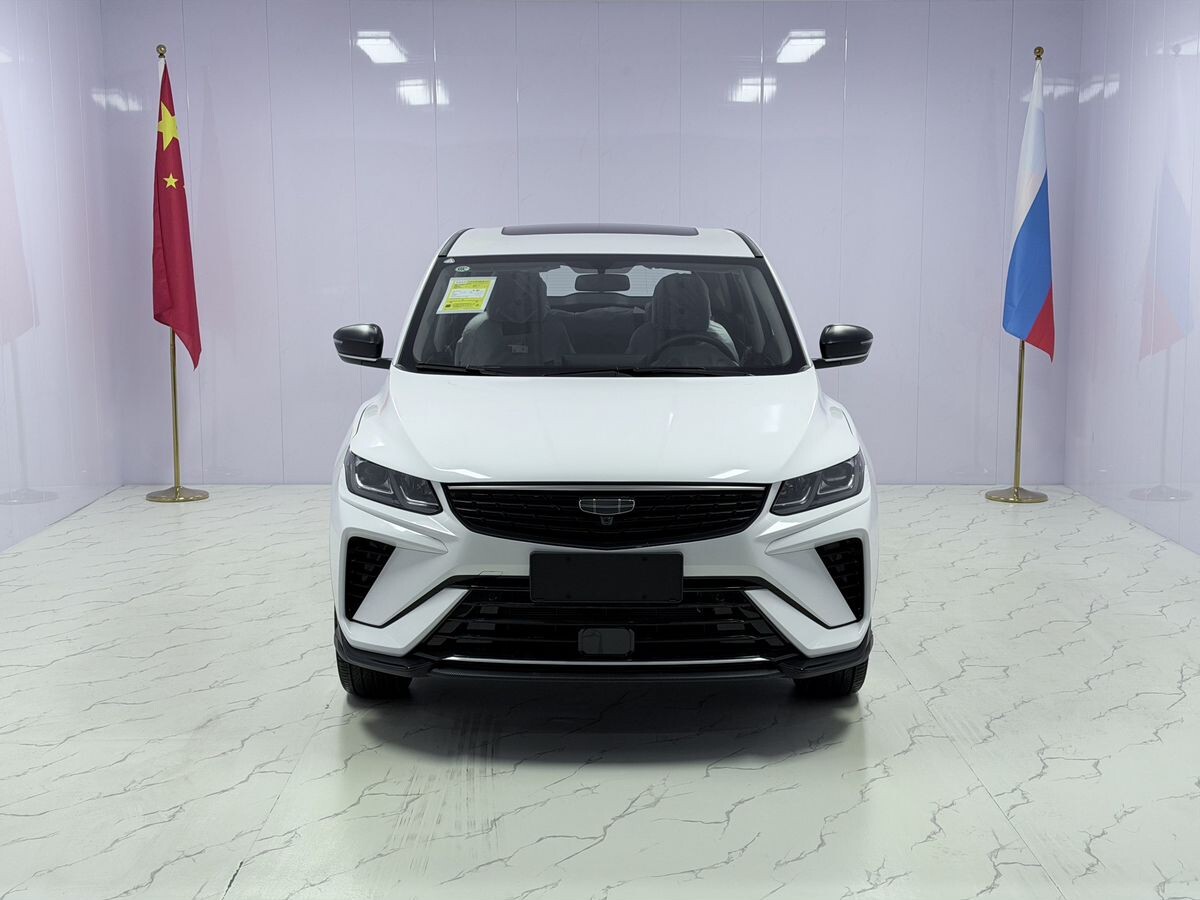 Geely Coolray 2025 - фото автомобиля