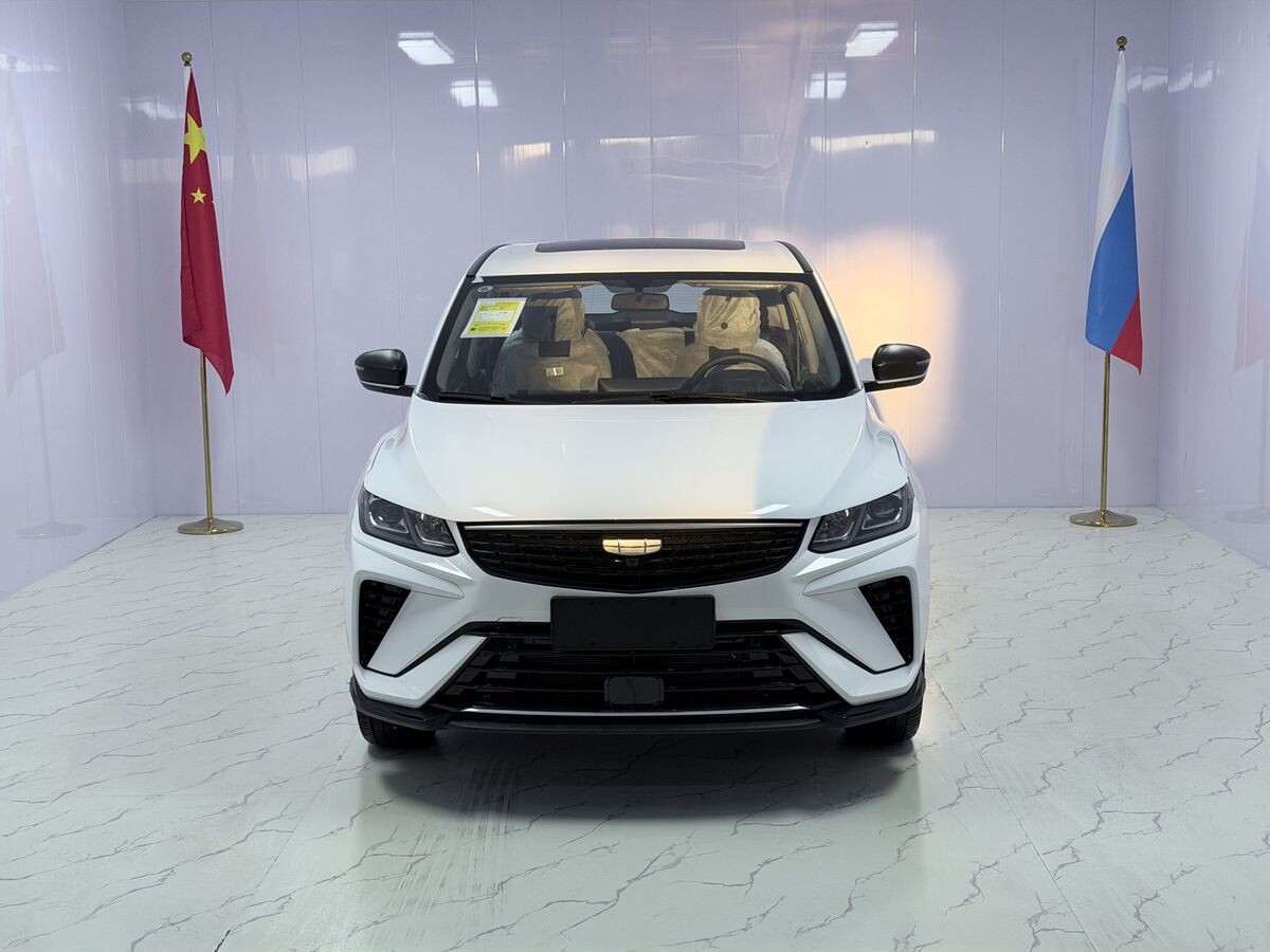 Geely Coolray 2025 - фото автомобиля