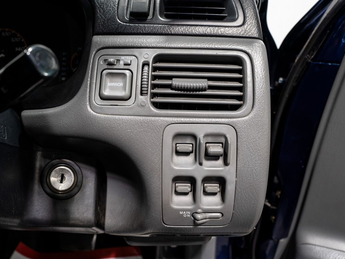 Honda CR-V 1996 - фото автомобиля