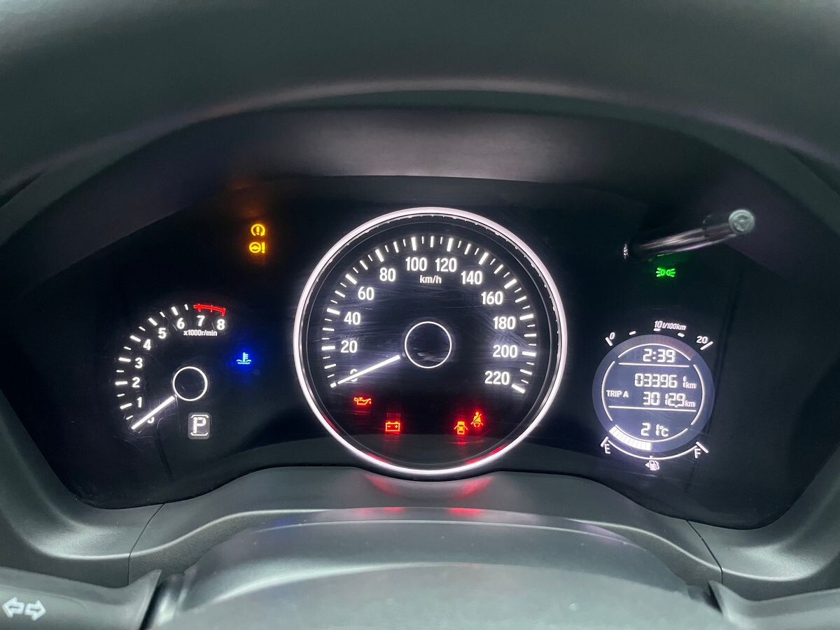 Honda Vezel 2021 - фото автомобиля