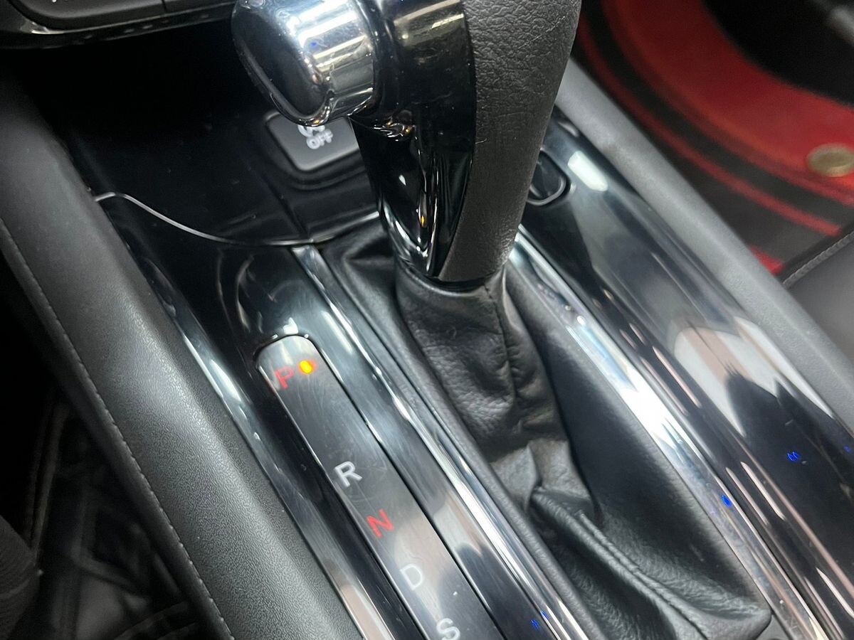 Honda Vezel 2021 - фото автомобиля