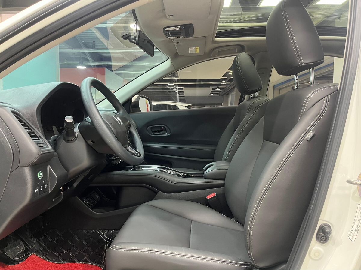 Honda Vezel 2021 - фото автомобиля