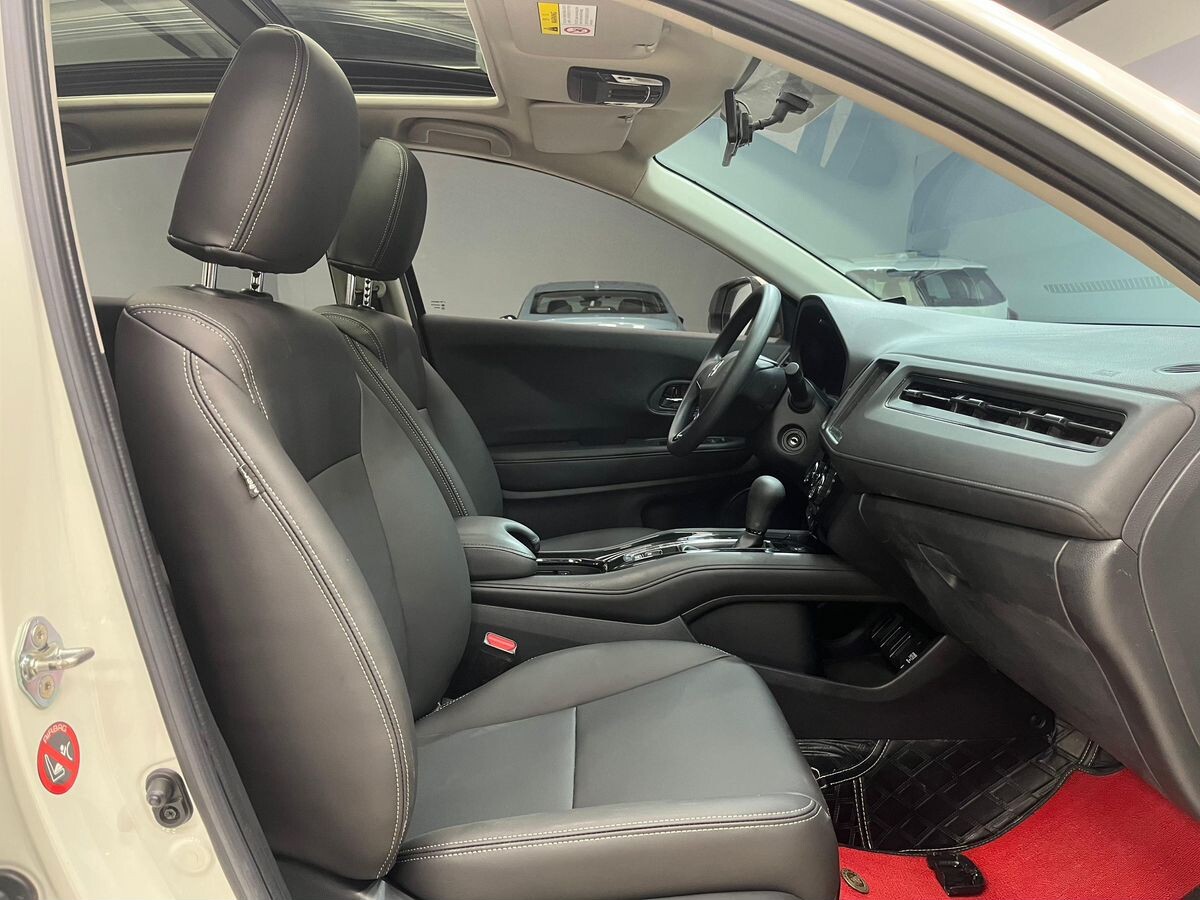 Honda Vezel 2021 - фото автомобиля