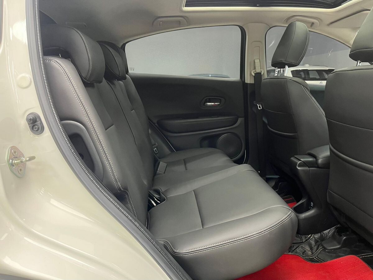 Honda Vezel 2021 - фото автомобиля