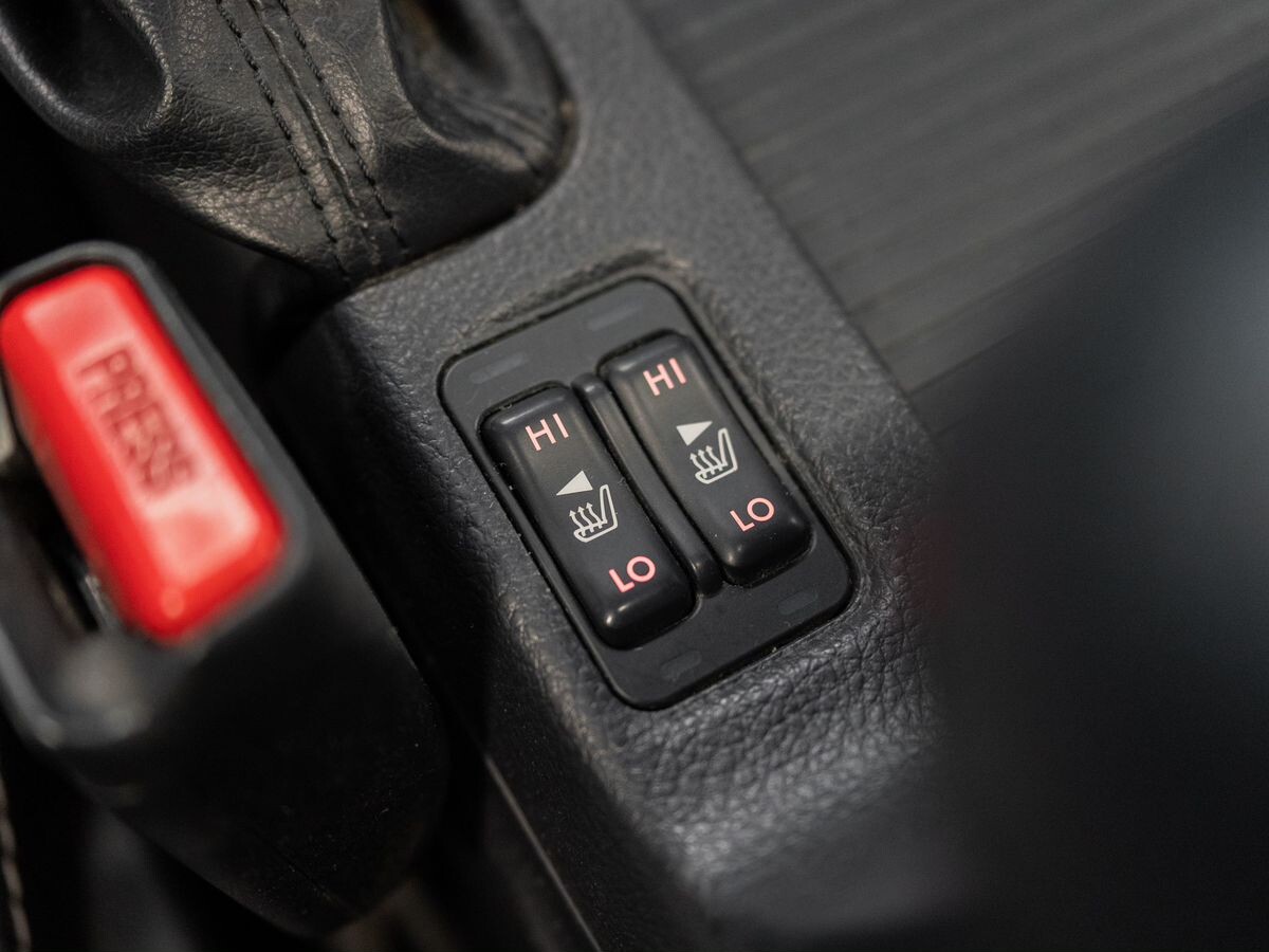 Subaru XV 2012 - фото автомобиля