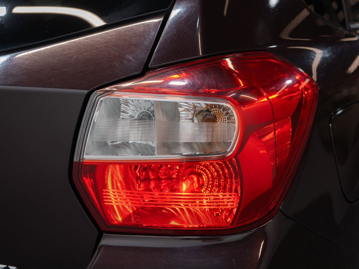 Subaru XV 2012 - фото автомобиля