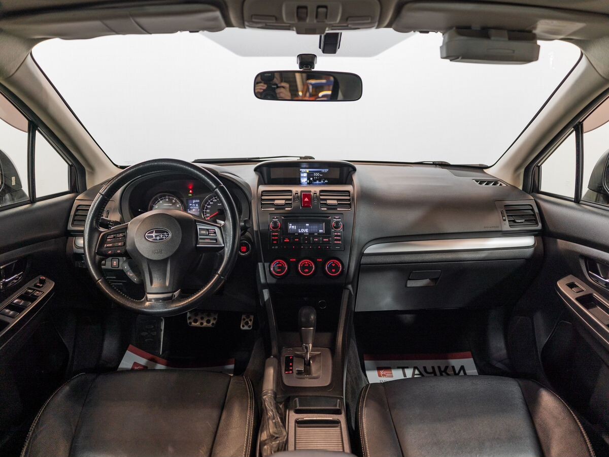 Subaru XV 2012 - фото автомобиля