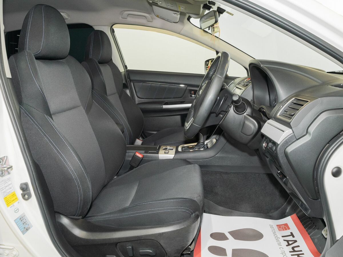 Subaru Levorg 2015 - фото автомобиля