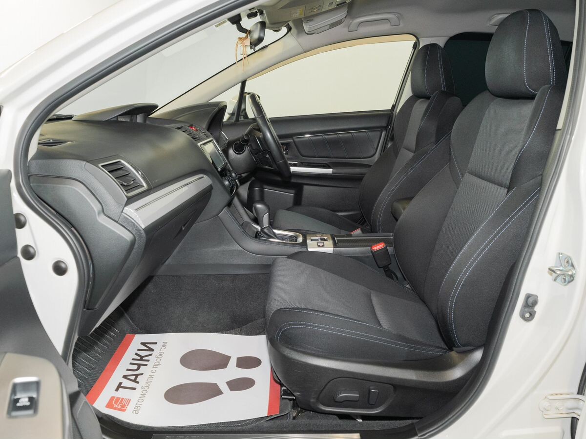 Subaru Levorg 2015 - фото автомобиля