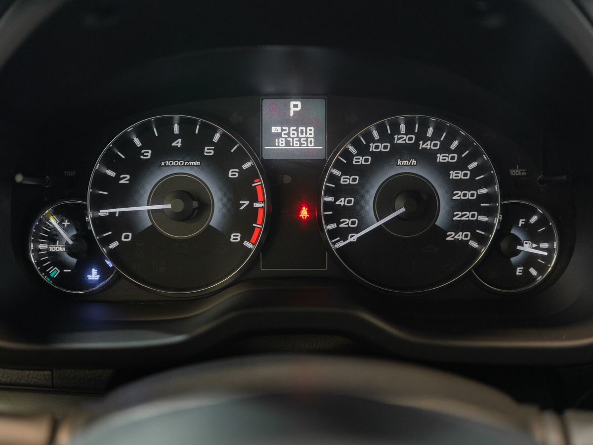 Subaru Outback 2011 - фото автомобиля