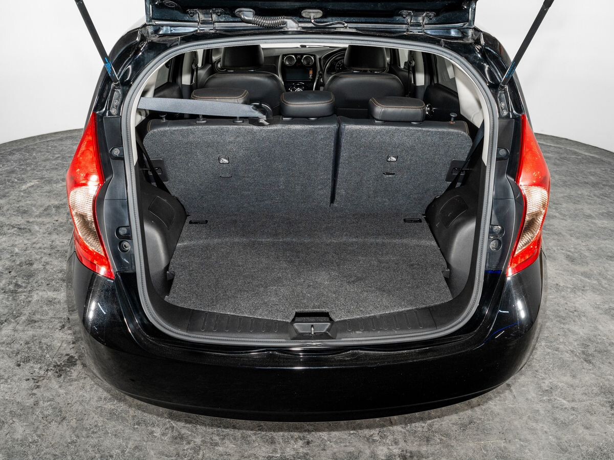 Nissan Note 2013 - фото автомобиля