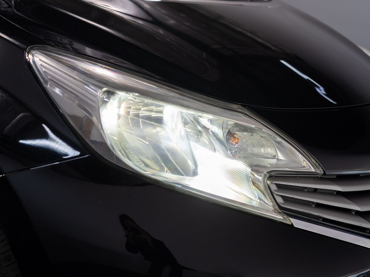 Nissan Note 2013 - фото автомобиля