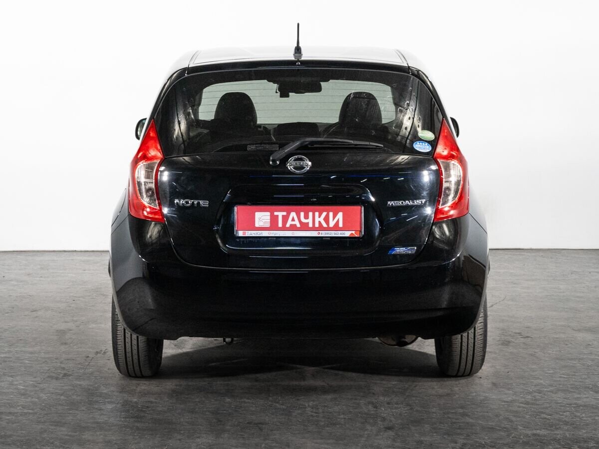 Nissan Note 2013 - фото автомобиля
