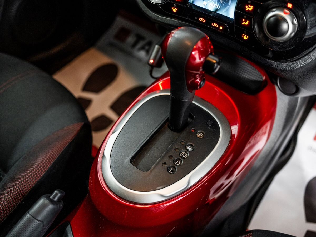 Nissan Juke 2016 - фото автомобиля