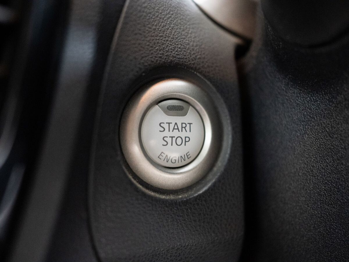 Nissan Juke 2016 - фото автомобиля