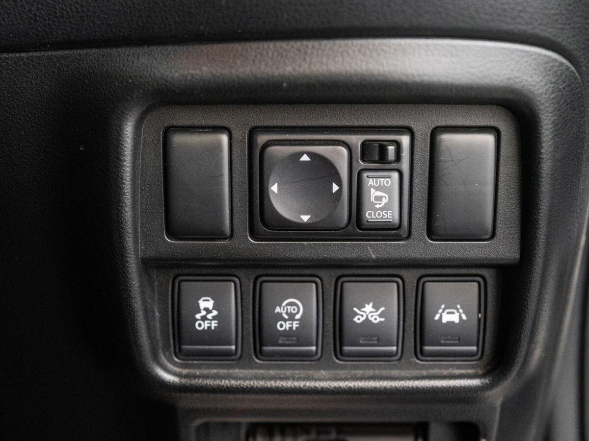 Nissan Juke 2016 - фото автомобиля