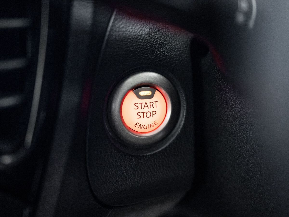 Nissan Juke 2013 - фото автомобиля