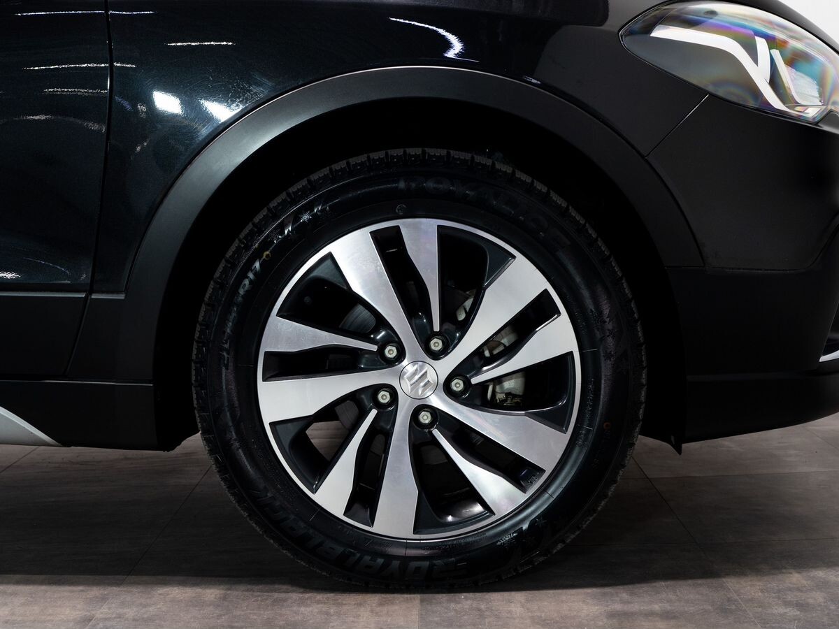 Suzuki SX4 2018 - фото автомобиля