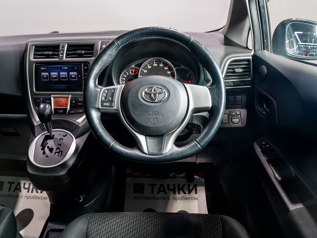 Toyota Ractis 2013 - фото автомобиля