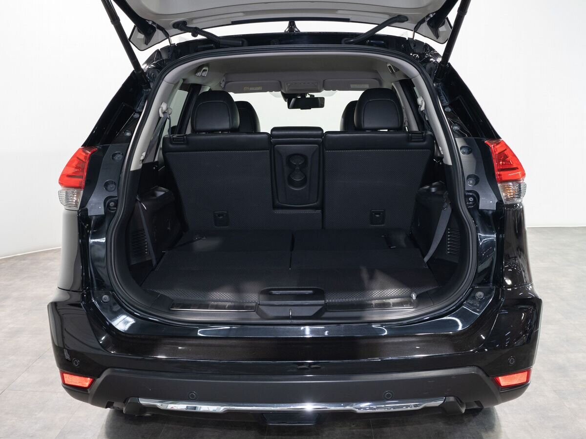 Nissan X-Trail 2017 - фото автомобиля