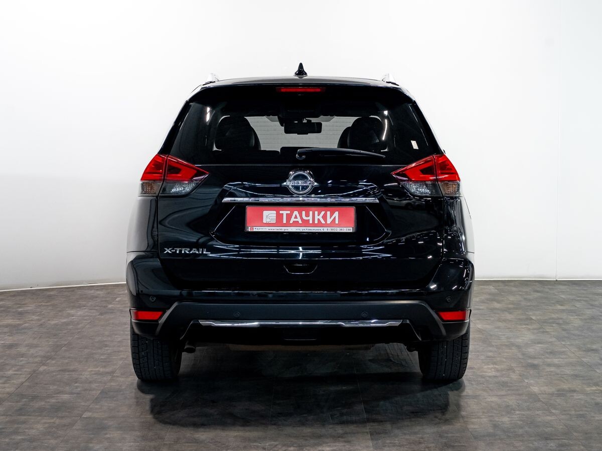 Nissan X-Trail 2017 - фото автомобиля