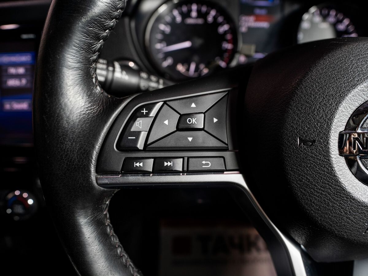 Nissan X-Trail 2017 - фото автомобиля