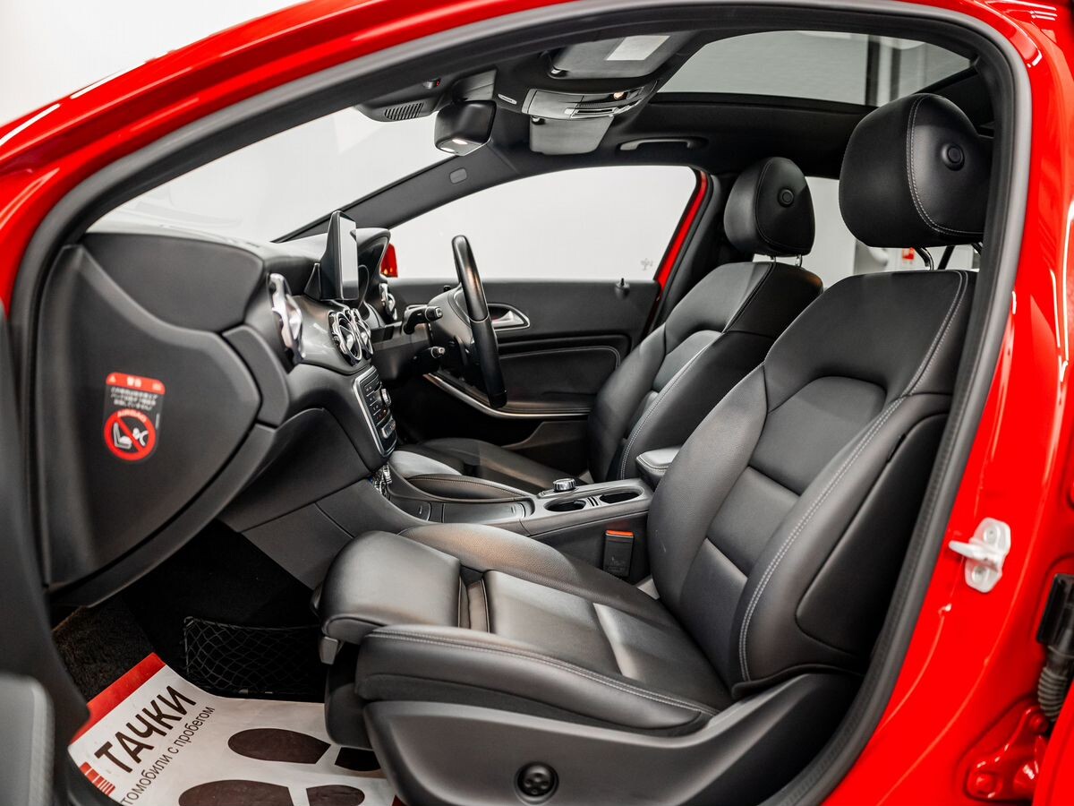 Mercedes-Benz GLA-Class 2017 - фото автомобиля