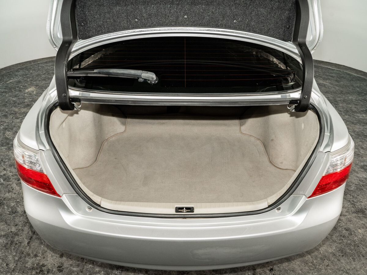 Toyota Premio 2010 - фото автомобиля