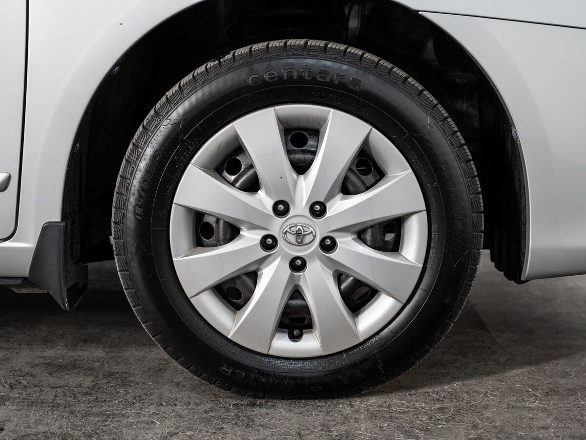 Toyota Premio 2010 - фото автомобиля