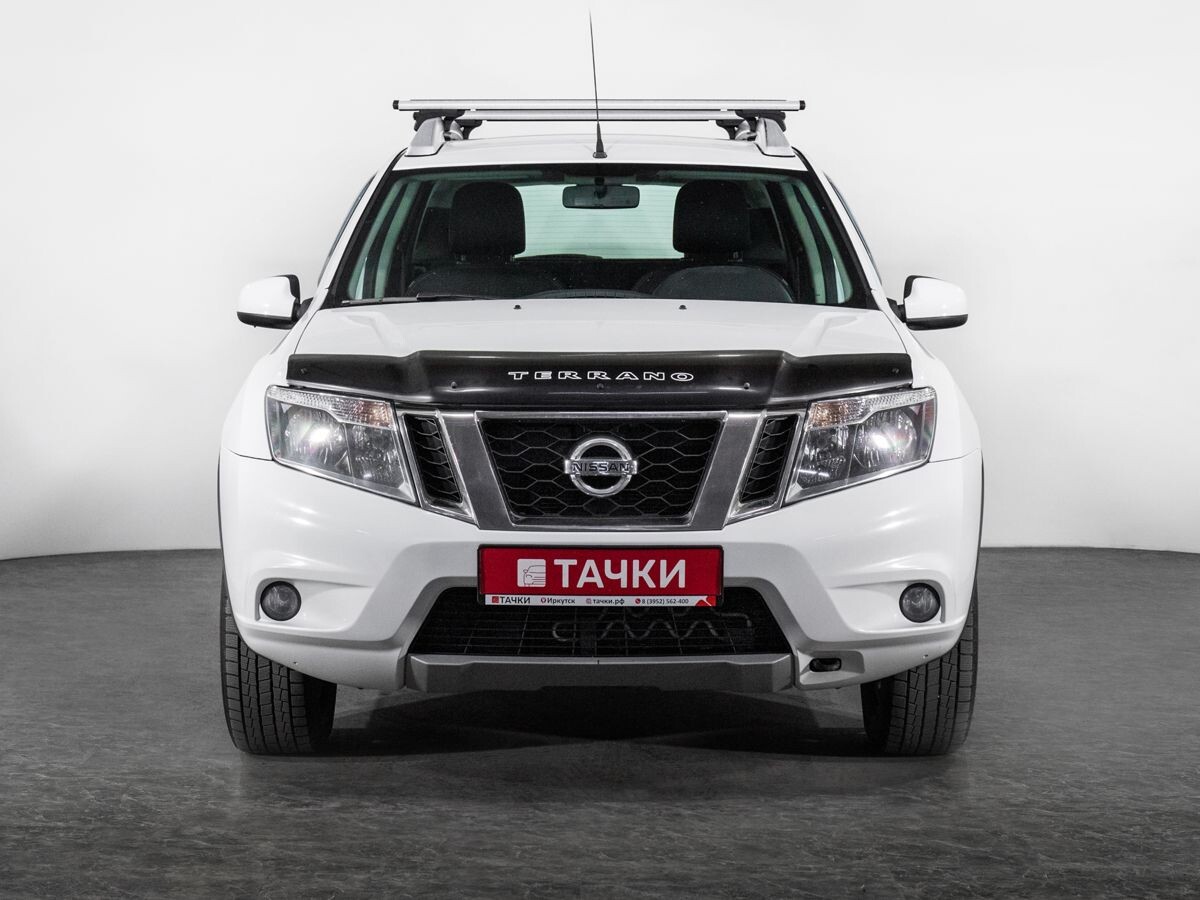Nissan Terrano 2018 - фото автомобиля