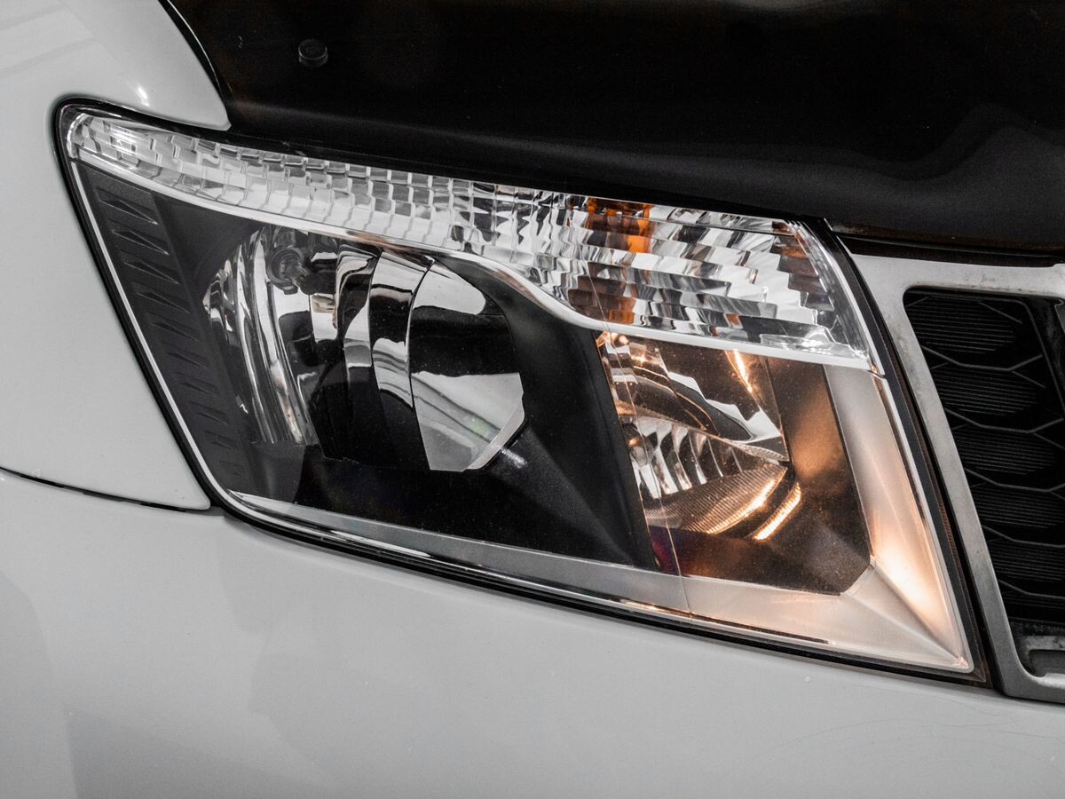 Nissan Terrano 2018 - фото автомобиля