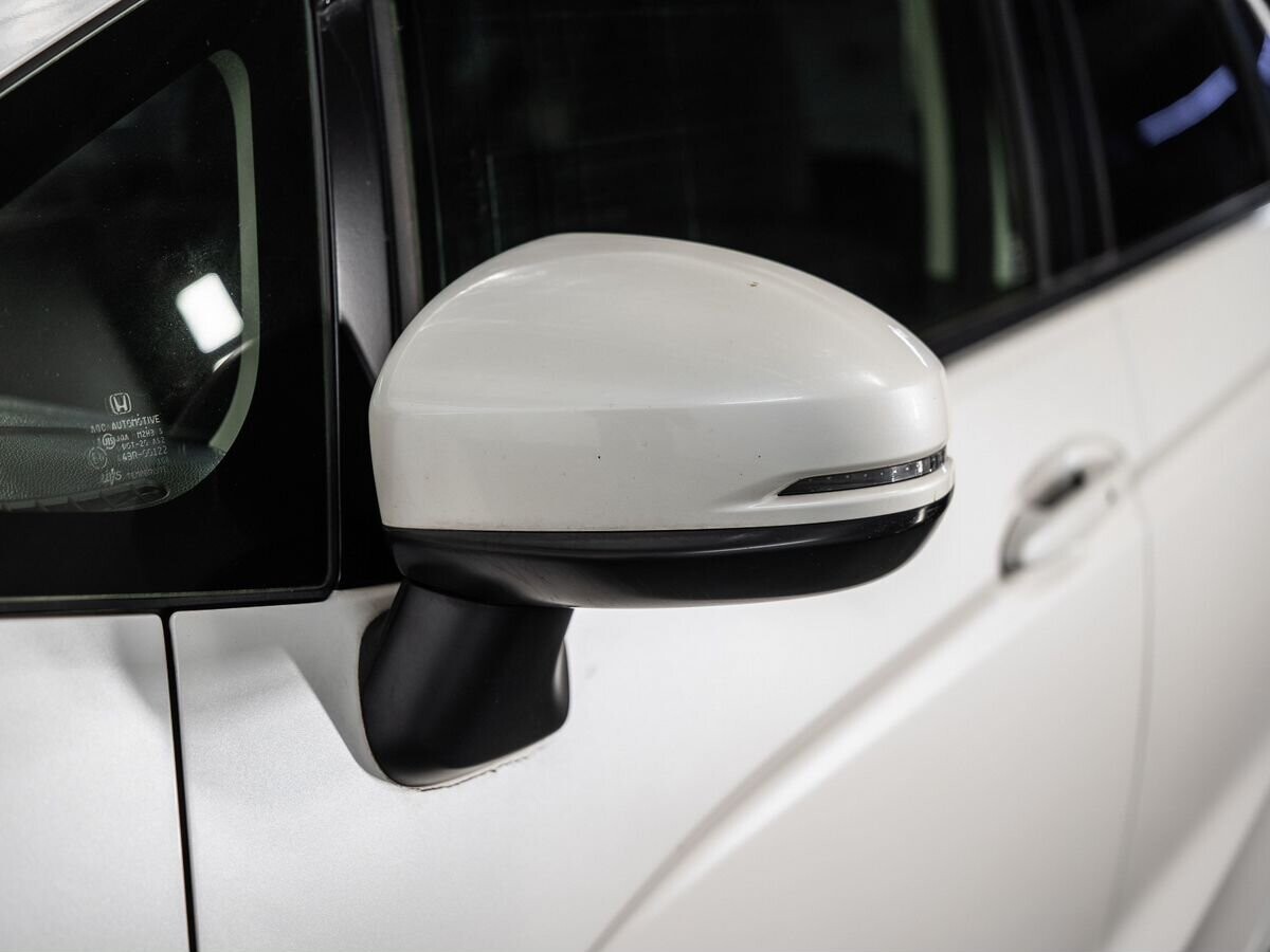 Honda Fit 2016 - фото автомобиля