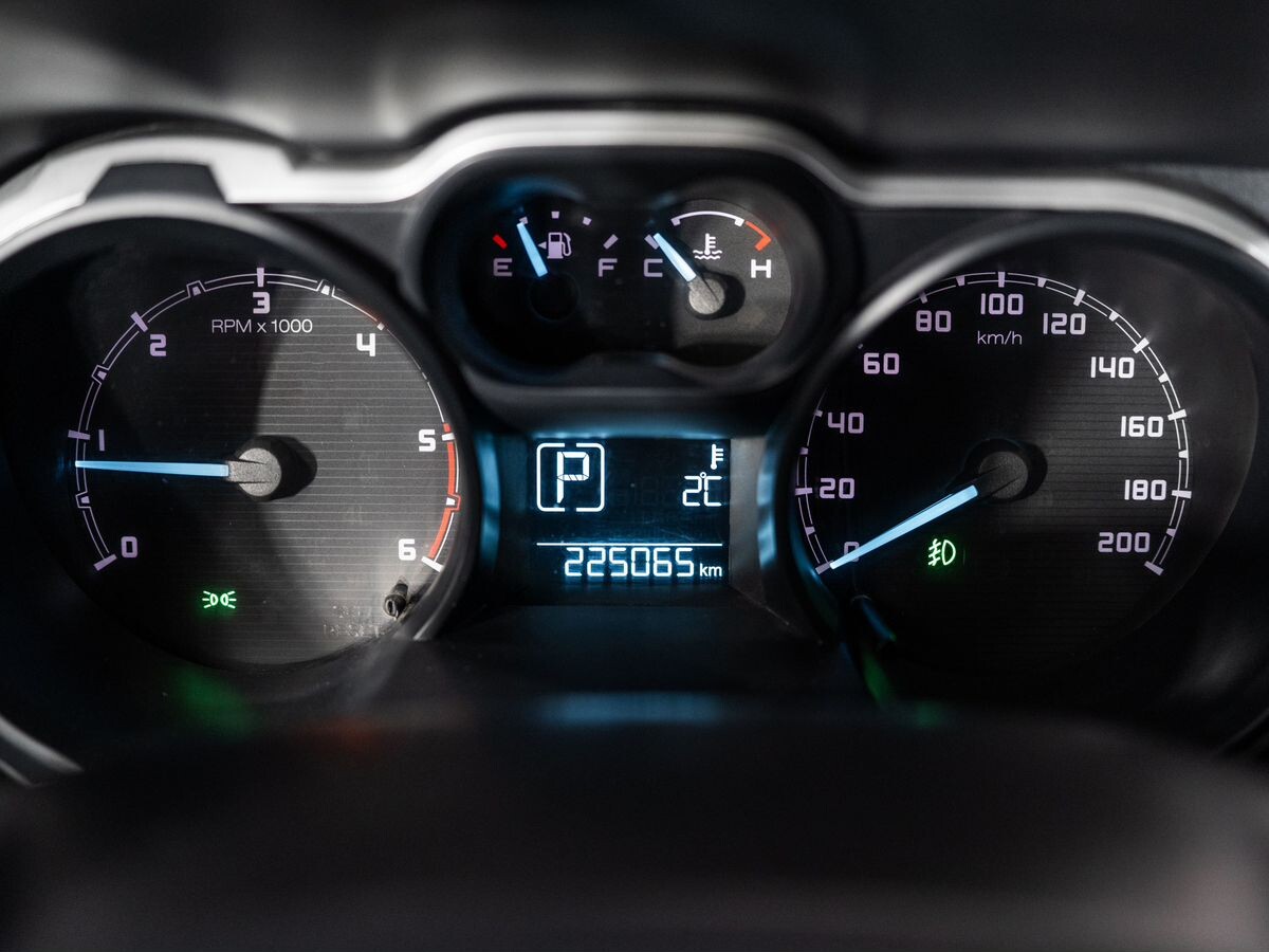 Ford Ranger 2012 - фото автомобиля