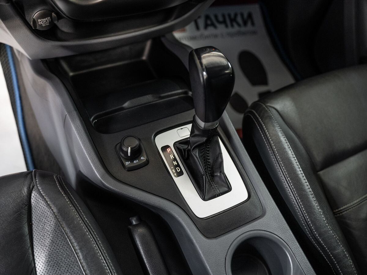 Ford Ranger 2012 - фото автомобиля