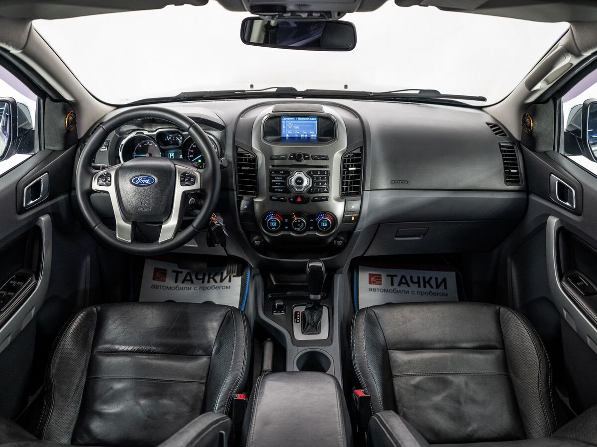 Ford Ranger 2012 - фото автомобиля