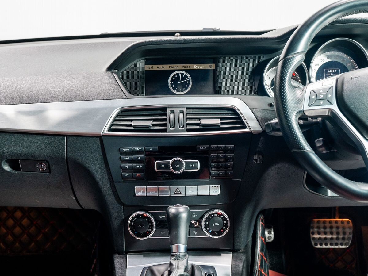 Mercedes-Benz C-Class 2012 - фото автомобиля