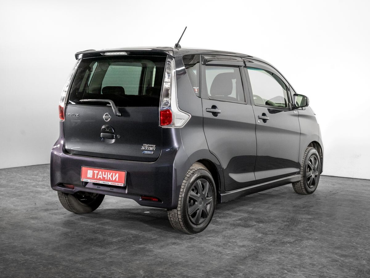 Nissan DAYZ 2014 - фото автомобиля