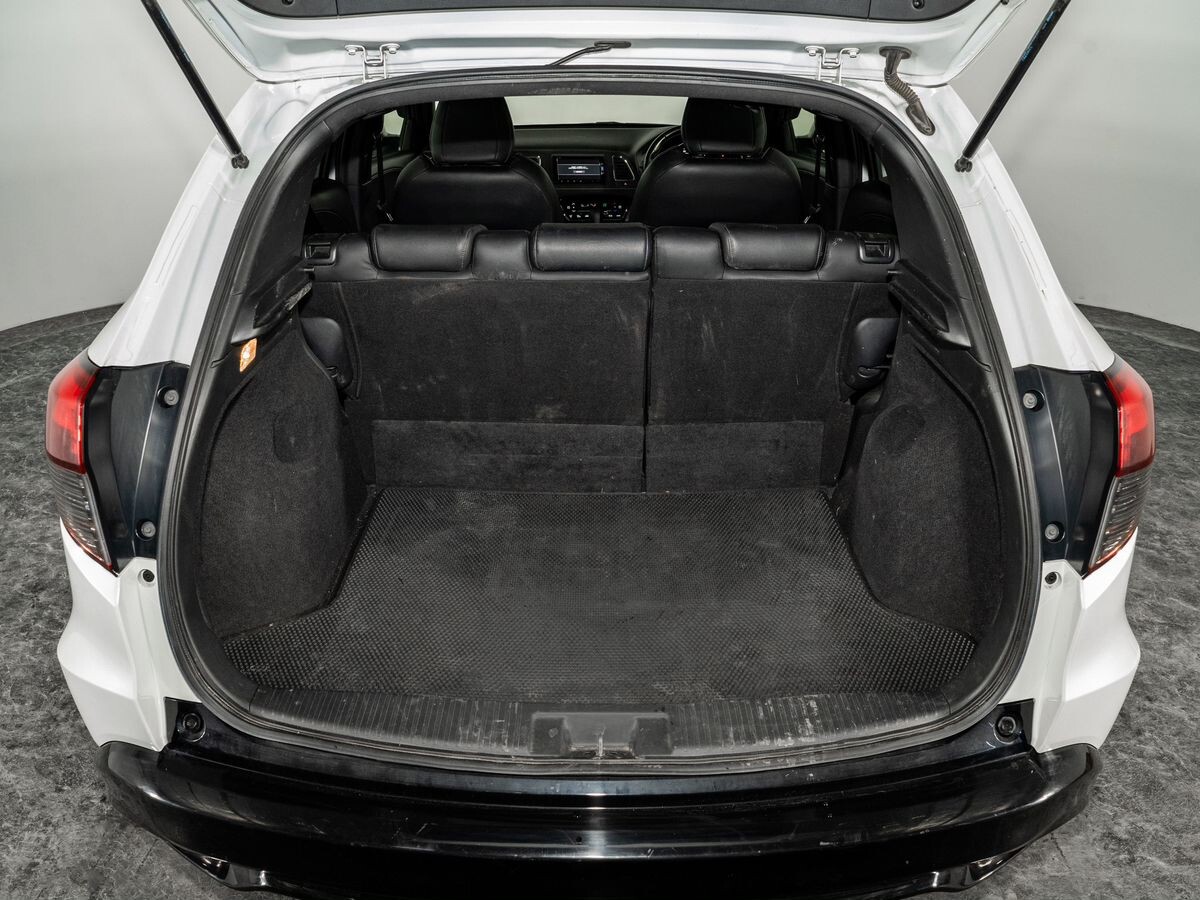 Honda Vezel 2019 - фото автомобиля