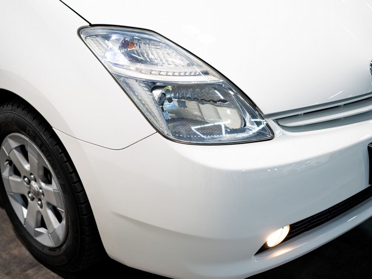 Toyota Prius 2009 - фото автомобиля