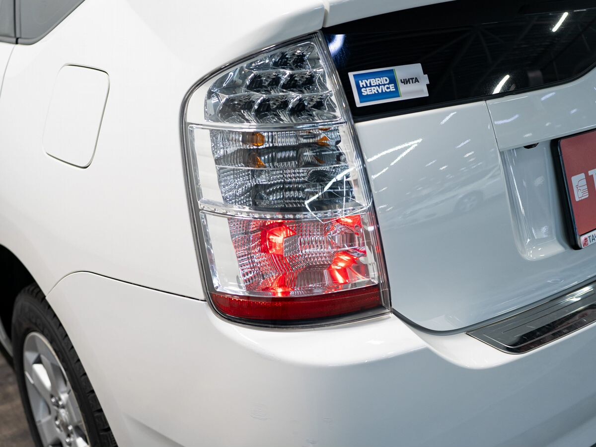 Toyota Prius 2009 - фото автомобиля