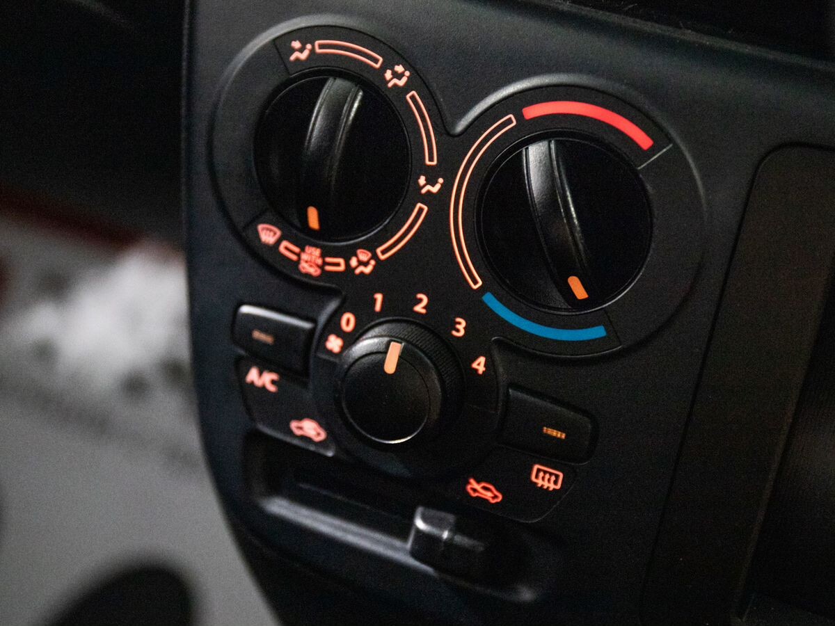 Suzuki Solio 2020 - фото автомобиля