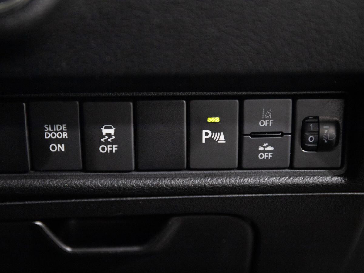 Suzuki Solio 2020 - фото автомобиля