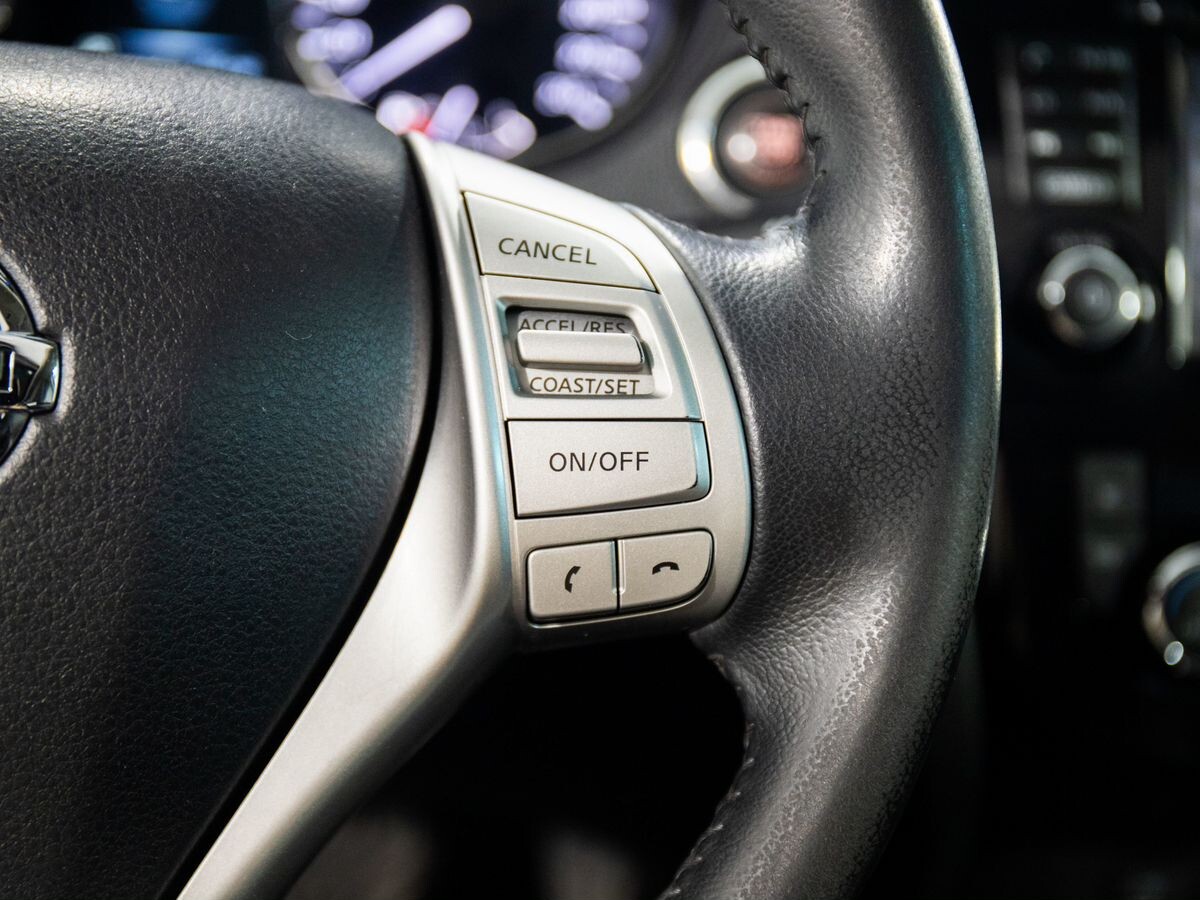 Nissan X-Trail 2015 - фото автомобиля