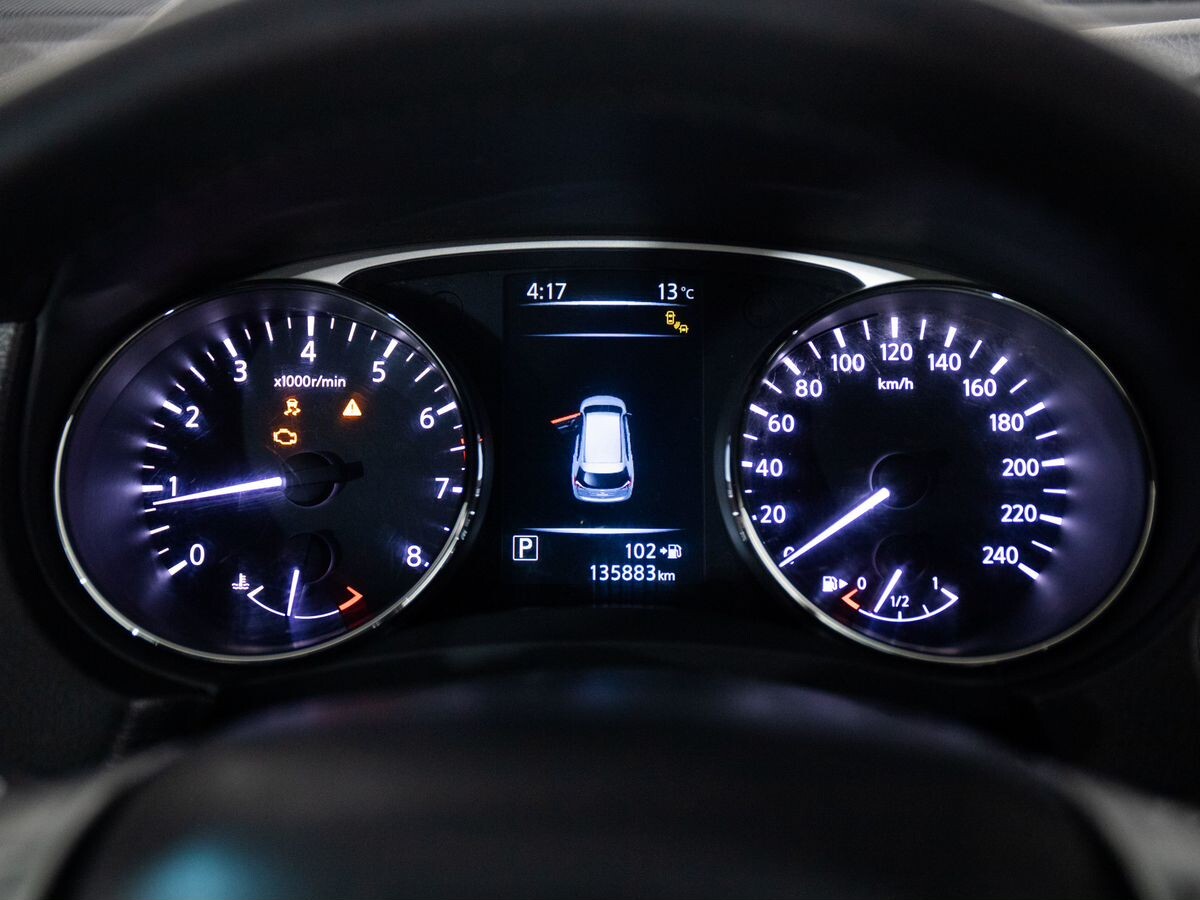 Nissan X-Trail 2015 - фото автомобиля