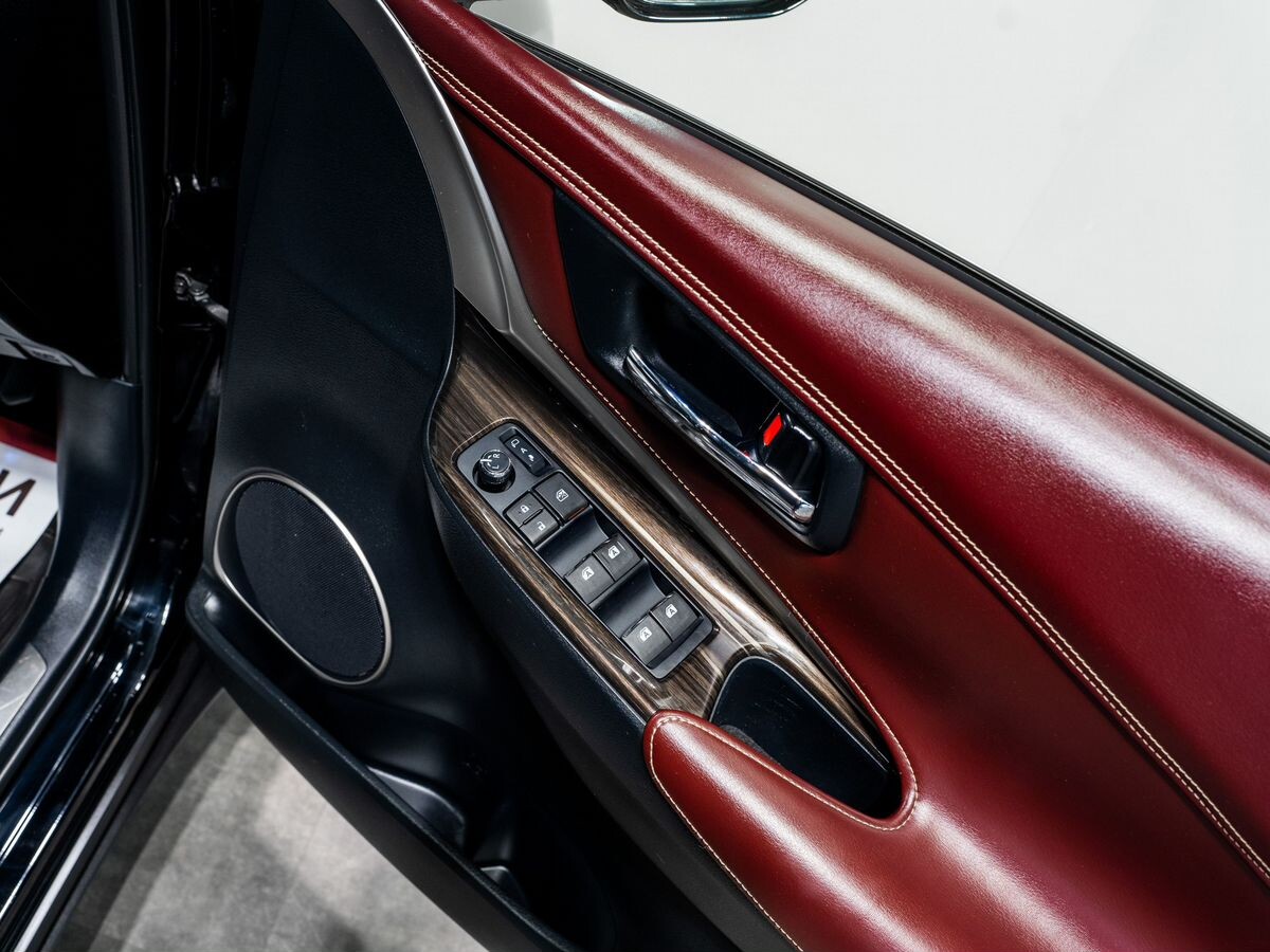 Toyota Harrier 2015 - фото автомобиля